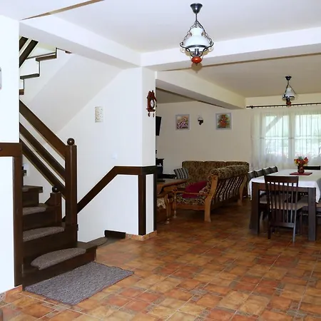 Casa Izvorul Raraului *