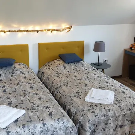 Casa Izvorul Raraului *