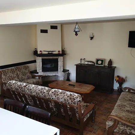 Holiday home Casa Izvorul Raraului